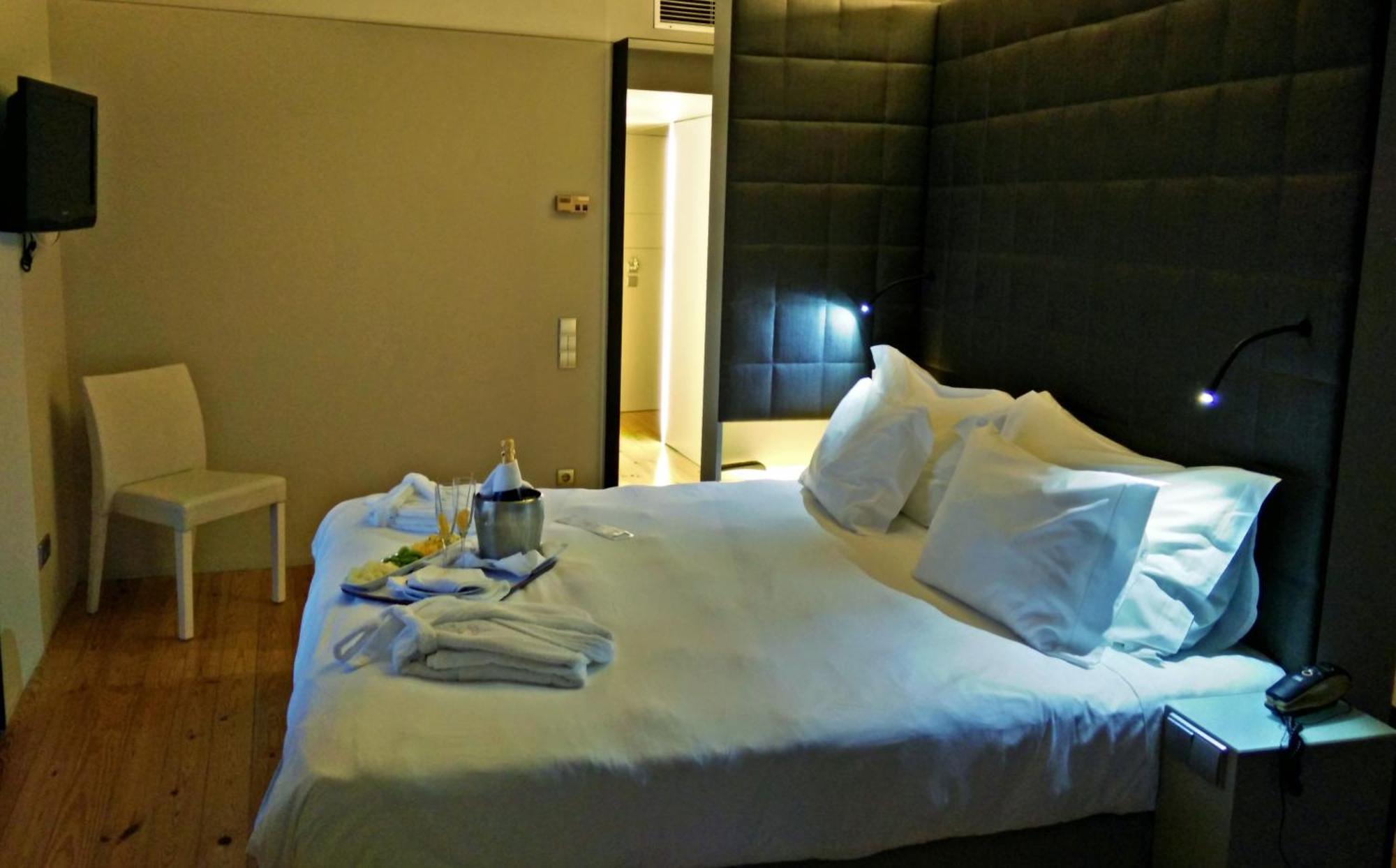 Golden Tulip Porto Gaia Hotel Vila Nova de Gaia Szoba fotó
