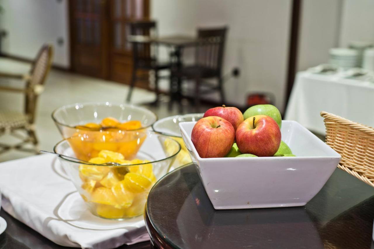 Golden Tulip Porto Gaia Hotel Vila Nova de Gaia Kültér fotó